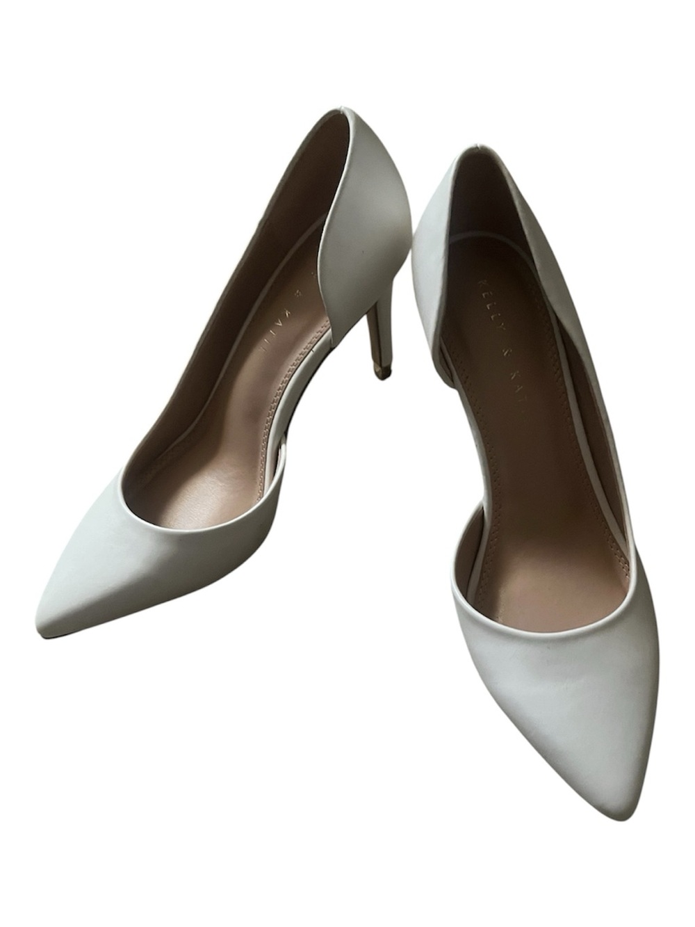 Kelly & Katie Women's White Pointed-Toe Mid Heel Pumps